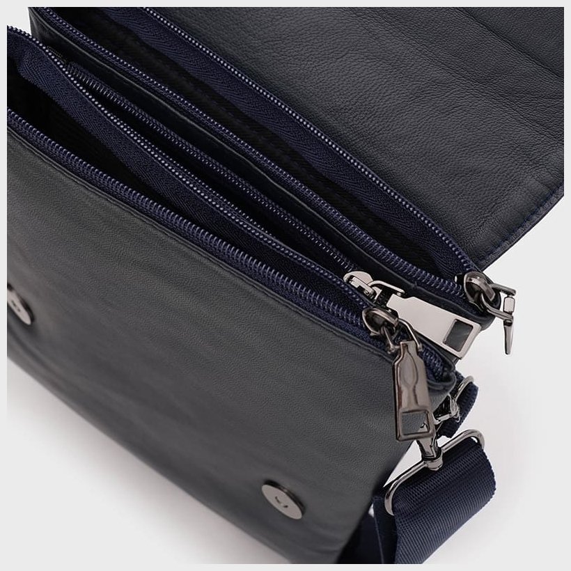 Чоловіча шкіряна сумка синього кольору з клапаном на магніті Ricco Grande (21383) modnotak фото №11