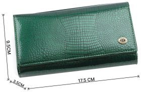 Лаковый кошелек с монетницей на защелке ST Leather (16275)