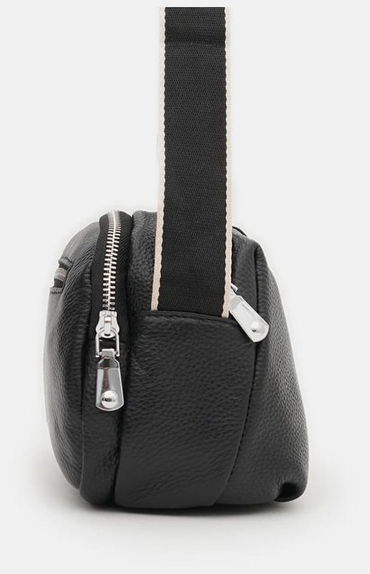 Вместительная женская сумка из фактурной кожи черного цвета Borsa Leather 91952 modnotak фото №4