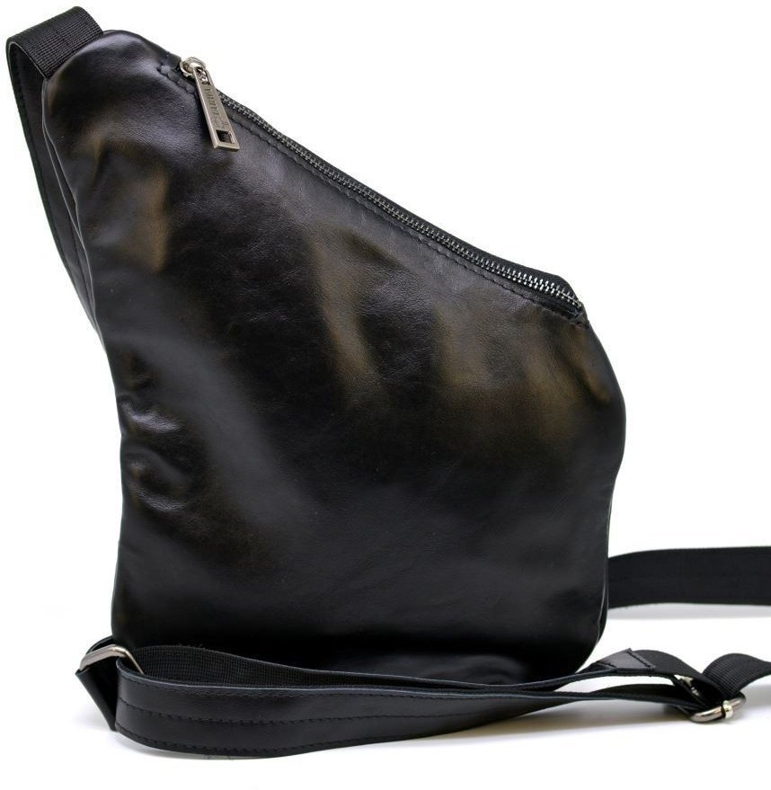 Чорна чоловіча зручна сумка-слінг із гладкої шкіри TARWA (19641)