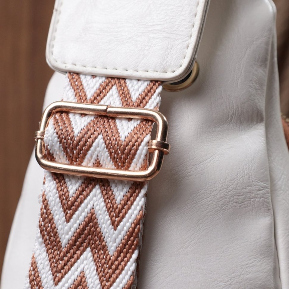 Жіноча слінг-сумка зі шкірозамінника через плече Vintage 22752 Білий фото №10 Жіноча слінг-сумка зі шкірозамінника через плече Vintage 22752 Білий modnotak фото №10