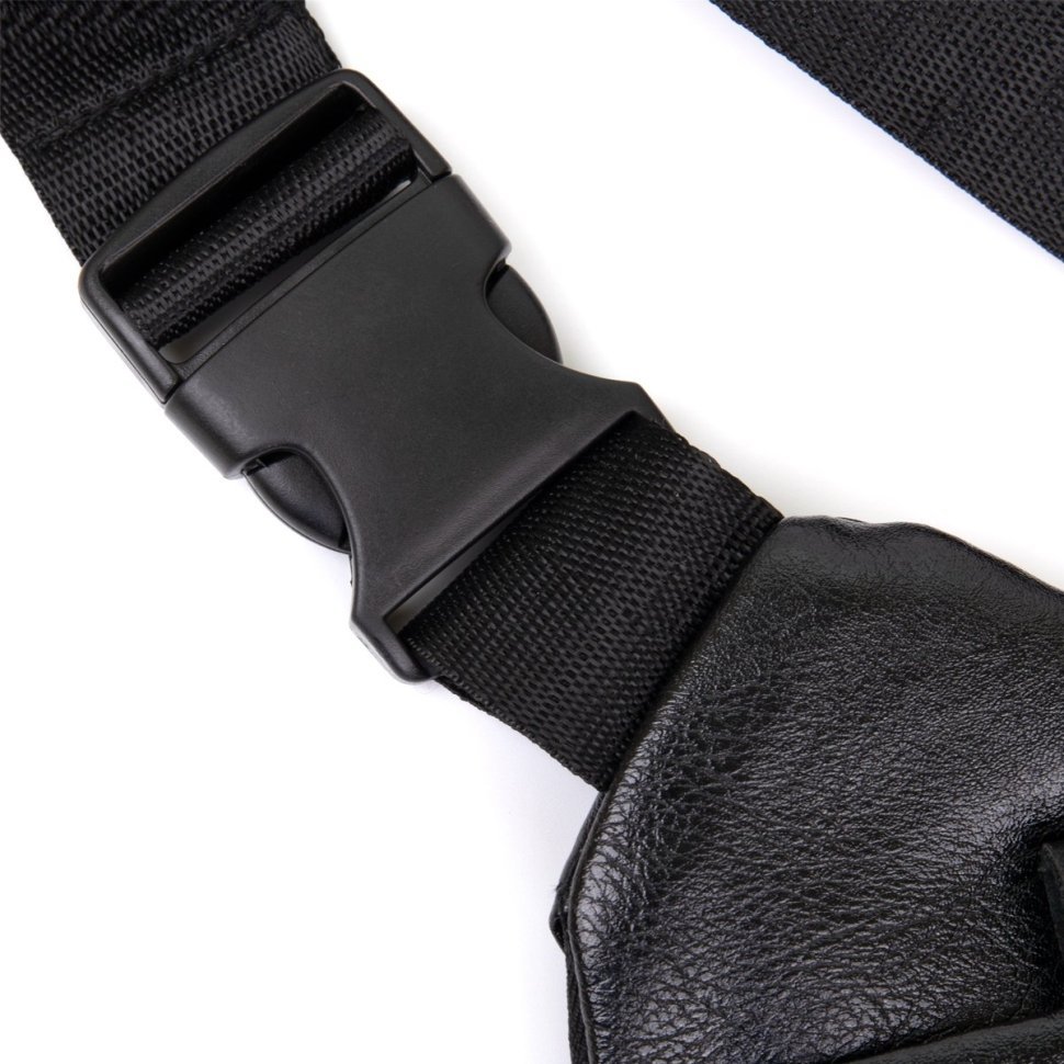 Чорна тонка чоловіча сумка-слінг із шкірзамінника Vintage (20565)