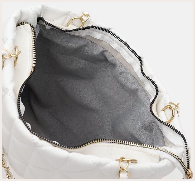 Стильная женская сумка из прочного кожзама белого цвета Monsen 94652 modnotak фото №5