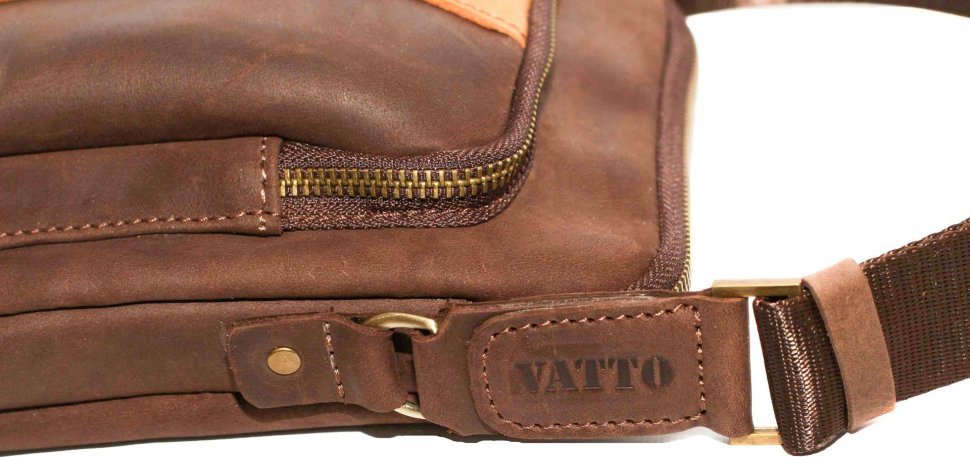 Маленькая мужская сумка коричневого цвета VATTO (12093)
