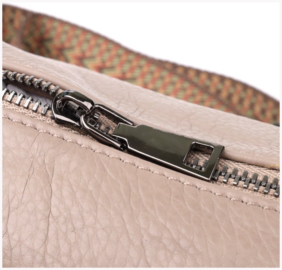 Повседневная женская кожаная сумка через плечо бежевого цвета Vintage 98152 modnotak фото №5