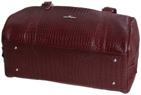 Коричневая дорожная сумка из натуральной кожи с имитицией рептилии Vip Collection 102353