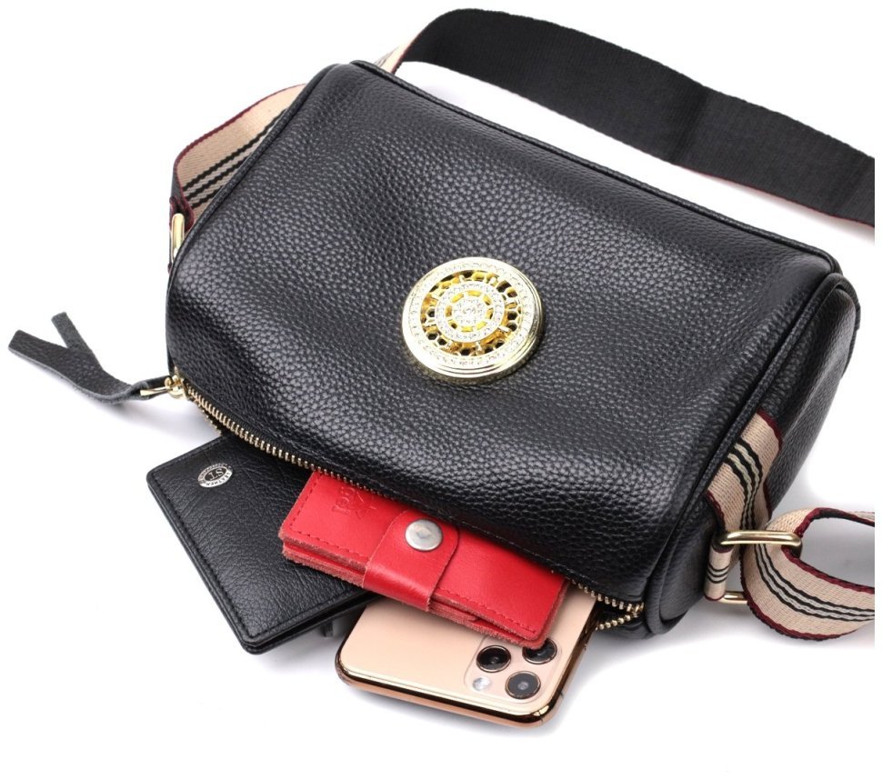 Повседневная женская сумка из кожи флотар с текстильным плечевым ремнем и украшением Vintage 102953 черного цвета modnotak фото №8