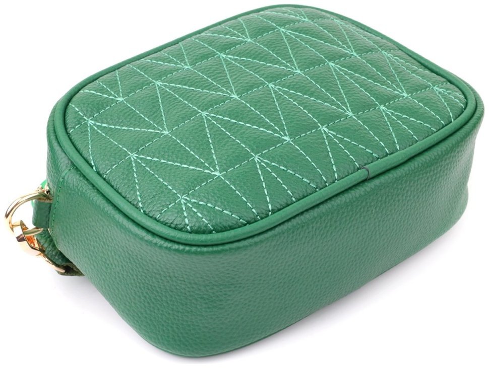 Компактная женская сумка из фактурной кожи прошитая нитью Vintage 103153 зеленого цвета modnotak фото №6