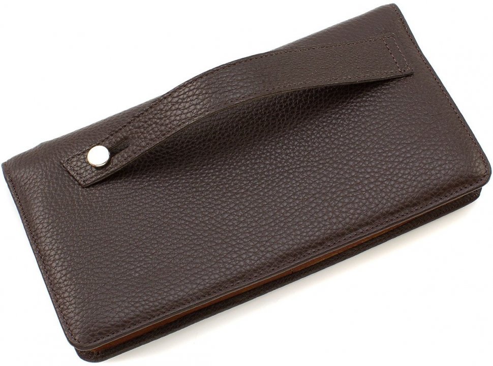 Шкіряний жіночий гаманець великого розміру у коричневому кольорі KARYA (19897)