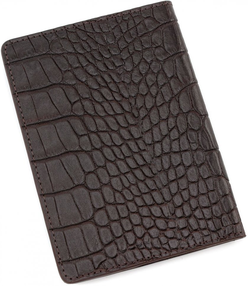 Обкладинка для паспорта темно-коричневого кольору зі шкіри з тисненням під крокодила KARYA (093-57)