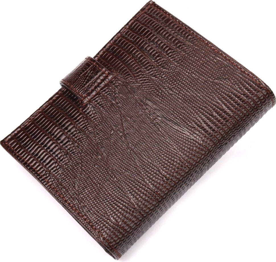 Мужское коричневое портмоне из фактурной кожи с хлястиком на кнопке KARYA (2421039)