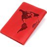 Червона обкладинка на паспорт із вінтажної шкіри з картою світу Shvigel (2413920) - 4