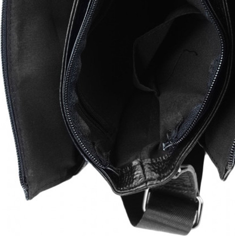 Черная мужская сумка из натуральной зернистой кожи с клапаном Borsa Leather (57353)