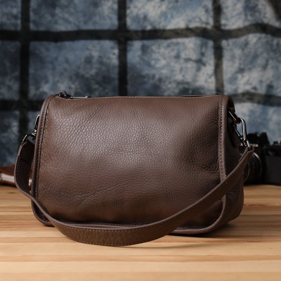 Небольшая женская сумка из кожи через плечо Vintage 98153 коричневого цвета фото №9 Небольшая женская сумка из кожи через плечо Vintage 98153 коричневого цвета modnotak фото №9