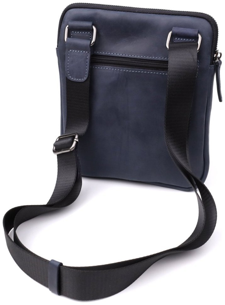 Городская компактная мужская сумка из винтажной кожи через плечо Shvigel синего цвета 108353 фото №2 Городская компактная мужская сумка из винтажной кожи через плечо Shvigel синего цвета 108353 modnotak фото №2