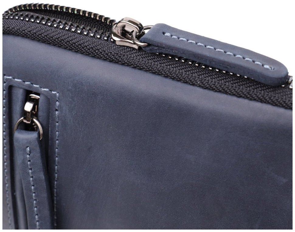 Городская компактная мужская сумка из винтажной кожи через плечо Shvigel синего цвета 108353 фото №6 Городская компактная мужская сумка из винтажной кожи через плечо Shvigel синего цвета 108353 modnotak фото №6