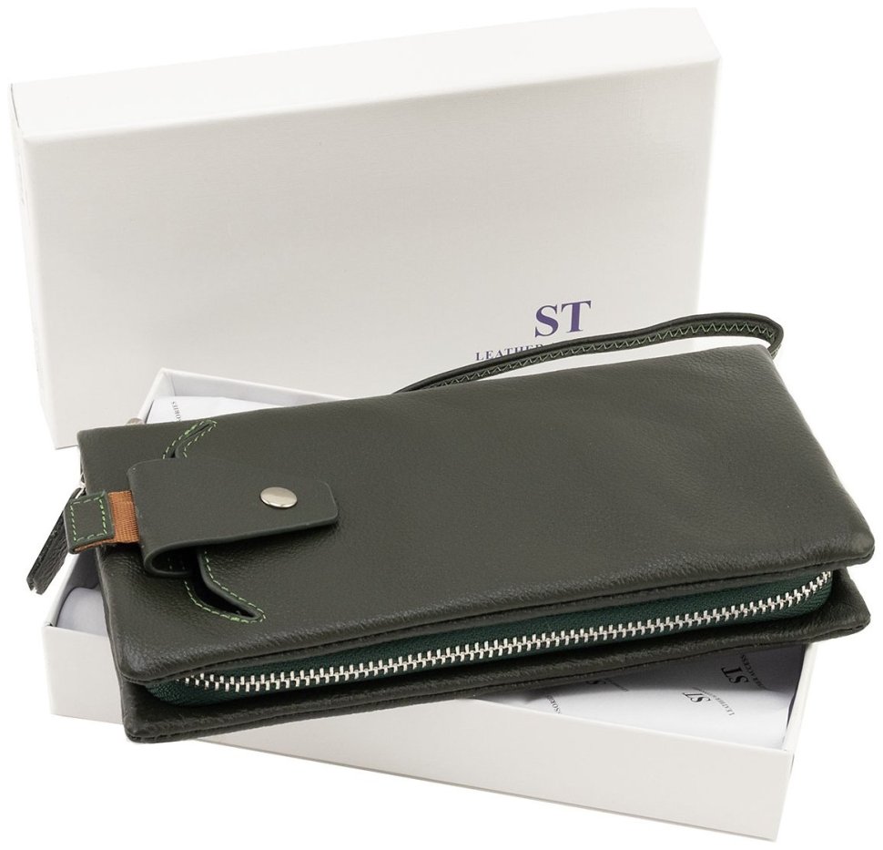 Шкіряний жіночий гаманець з відділенням для телефону ST Leather 90854 зеленого кольору modnotak фото №12