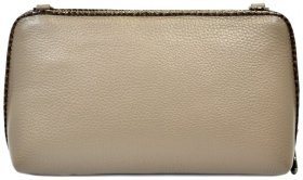 Женская кожаная сумка-клатч бежевого цвета на молнии Desisan 81254