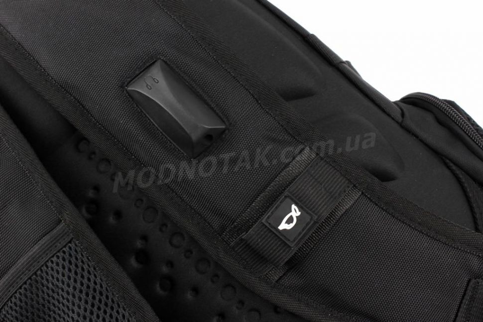 Вместительный городской рюкзак SWISSGEAR (2170-1 black)