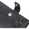 Черное классическое мужское портмоне из натуральной кожи с хлястиком на кнопке KARYA (2421040) - 3