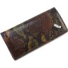 Різнобарвний жіночий гаманець класичного типу із натуральної шкіри з принтом під змію KARYA (21067) - 3