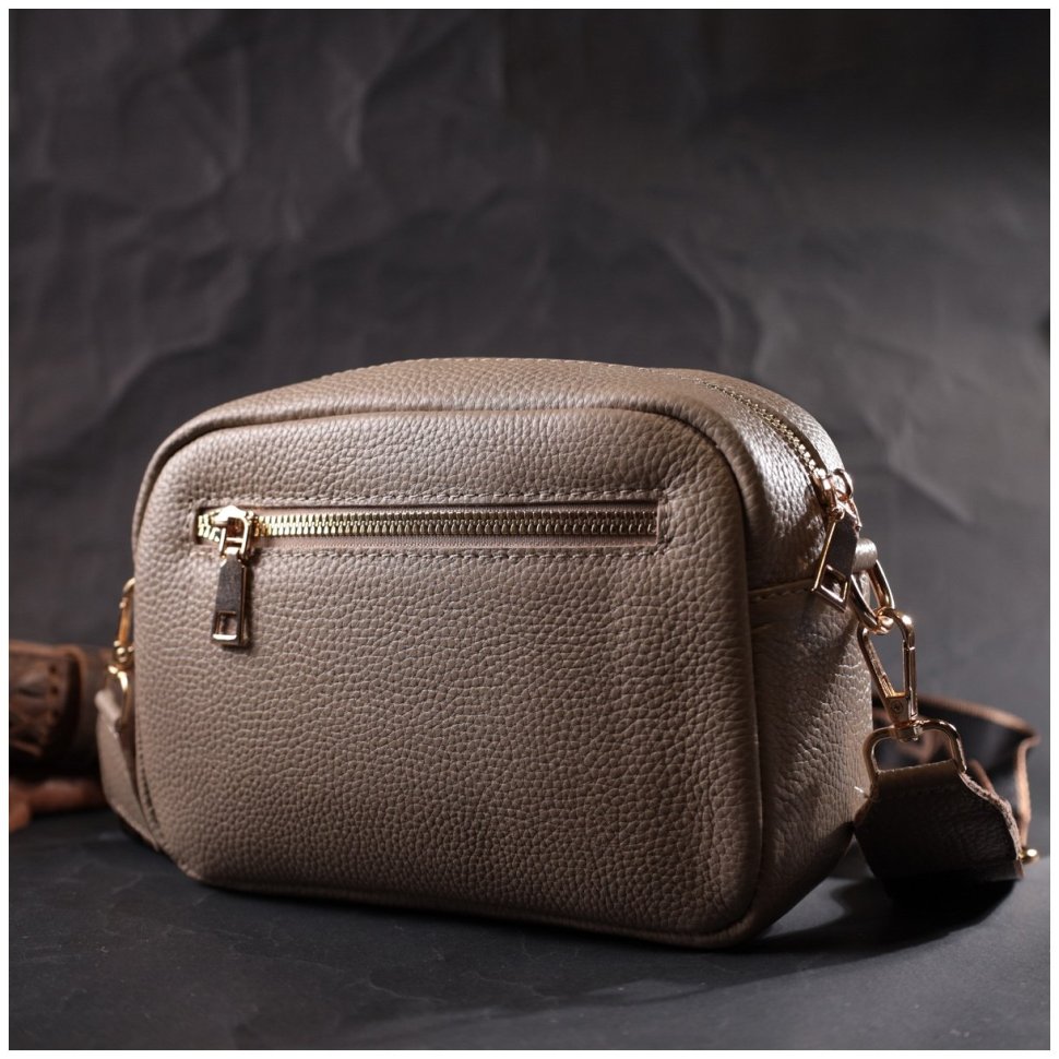 Компактная женская сумка-кроссбоди из натуральной кожи бежевого цвета Vintage 2422318