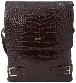 Мужская плечевая сумка среднего размера из натуральной кожи под крокодила в коричневом цвете DESISAN 81755