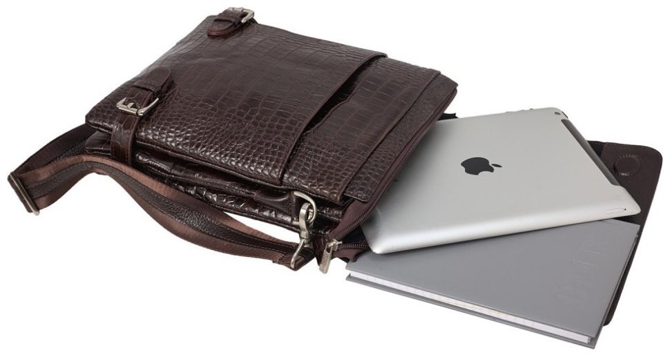 Мужская плечевая сумка среднего размера из натуральной кожи под крокодила в коричневом цвете DESISAN 81755 фото №7 Мужская плечевая сумка среднего размера из натуральной кожи под крокодила в коричневом цвете DESISAN 81755 modnotak фото №7