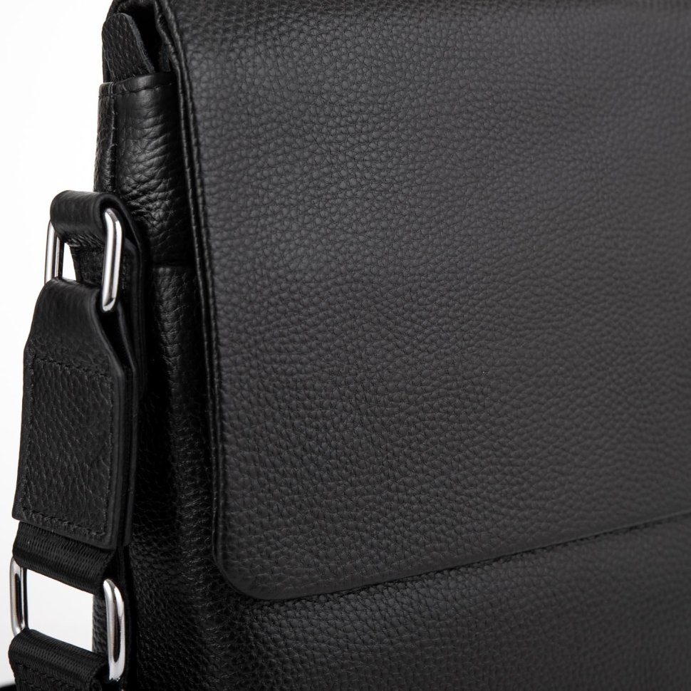 Кожаная мужская сумка-планшет черного цвета через плечо с клапаном Tiding Bag (21553)
