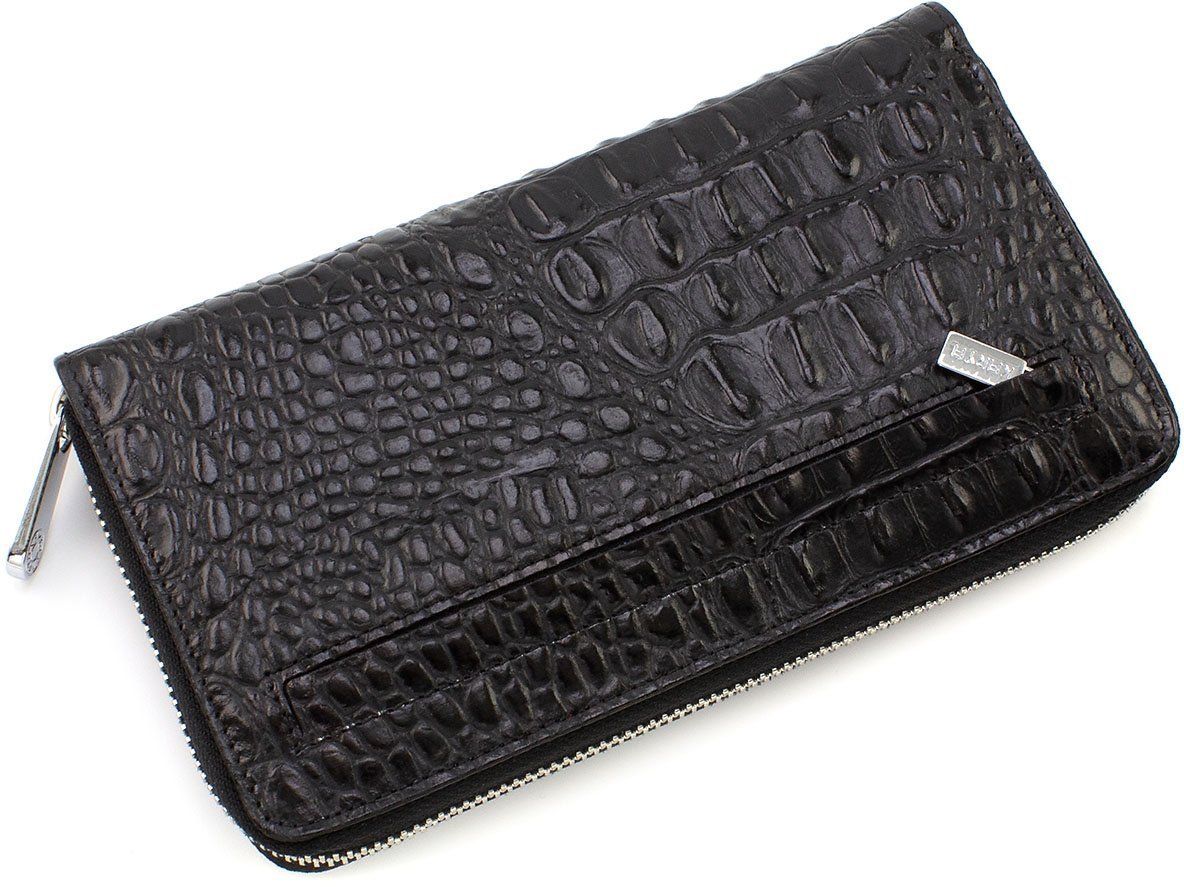 Шкіряний жіночий гаманець із чорної шкіри під крокодила на блискавковій застібці KARYA (19899)
