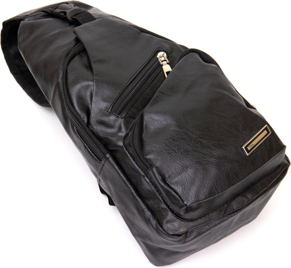 Чоловіча сумка-рюкзак через плече зі шкірозамінника в чорному кольорі Vintage (20568)