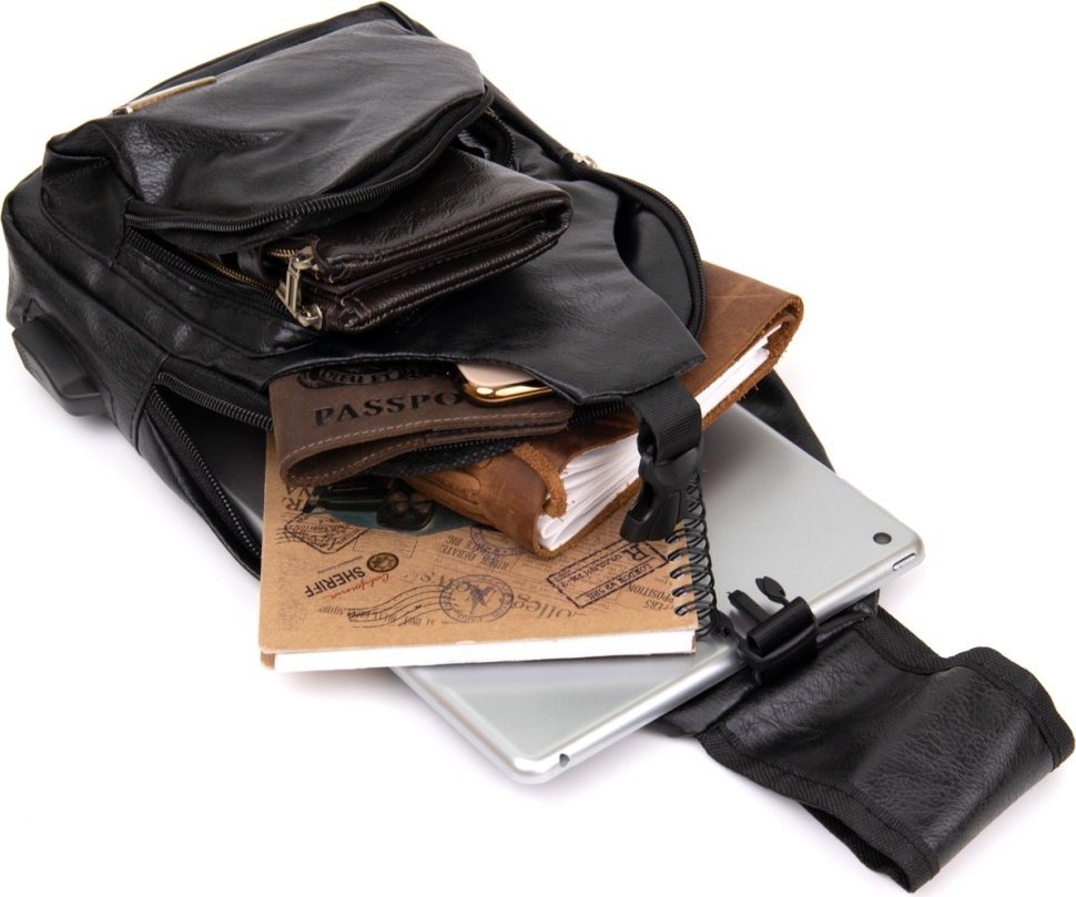 Мужская сумка-рюкзак через плечо из кожзама в черном цвете Vintage (20568)