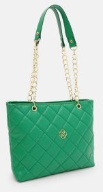 Стёганая женская сумка из качественного кожзама Monsen 94655 зеленого цвета