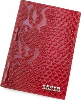 Эксклюзивная кожаная обложка красного цвета с фактурой под змею KARYA (094-019)