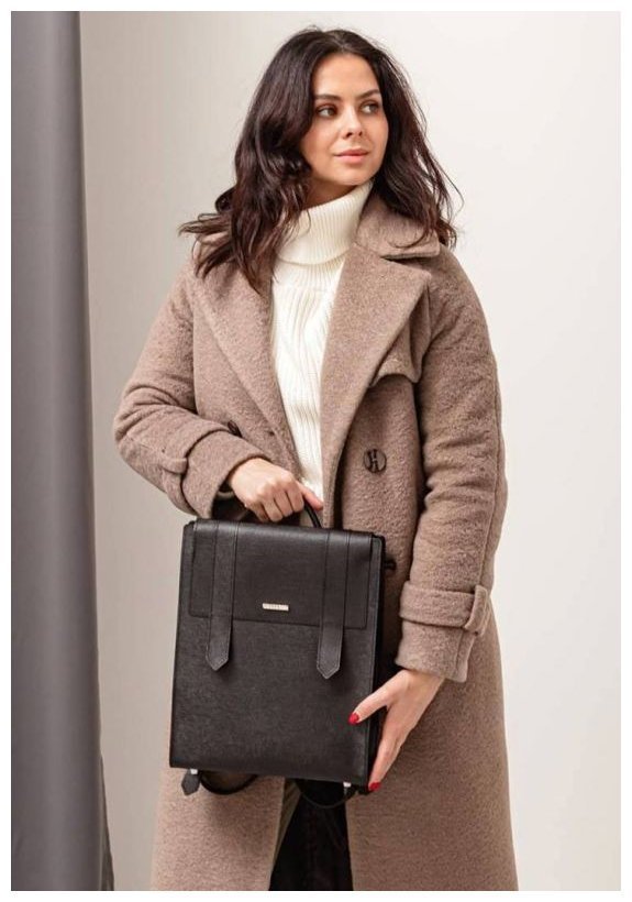 Женский классический кожаный рюкзак черного цвета с клапаном BlankNote Blackwood 78655