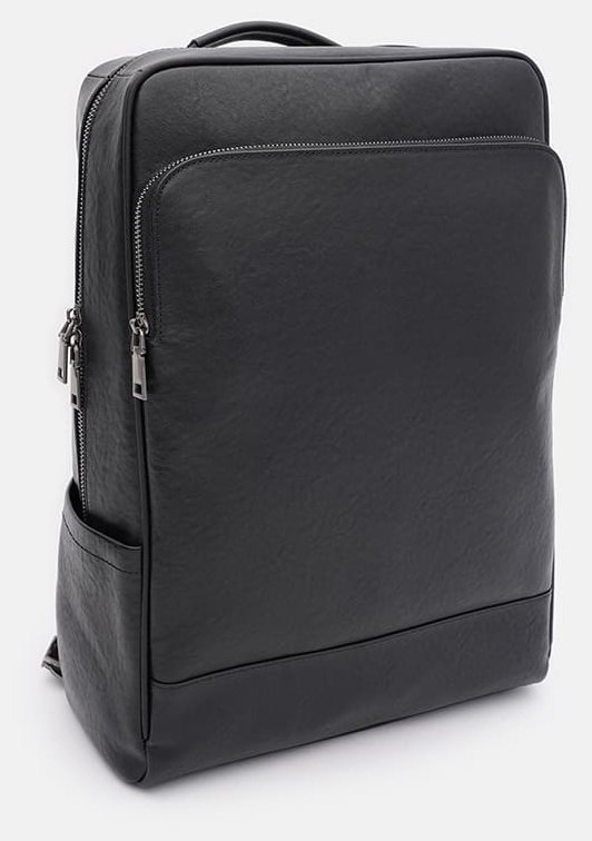 Просторий чоловічий шкіряний рюкзак чорного кольору на одне відділення Ricco Grande 71556