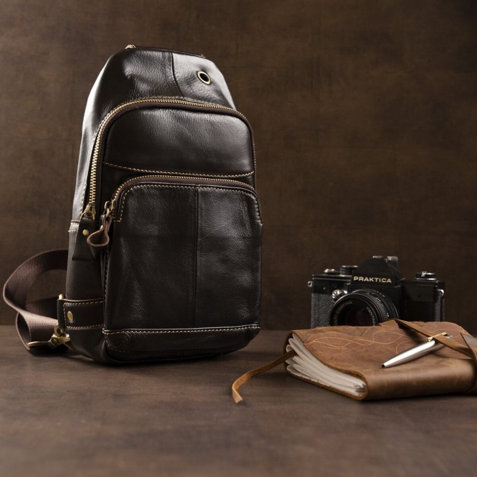 Кожаный рюкзак через одно плечо коричневого цвета VINTAGE STYLE (14858)