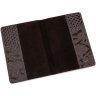 Обложка для паспорта темно-коричневого цвета из фактурной кожи KARYA (093-015) - 5