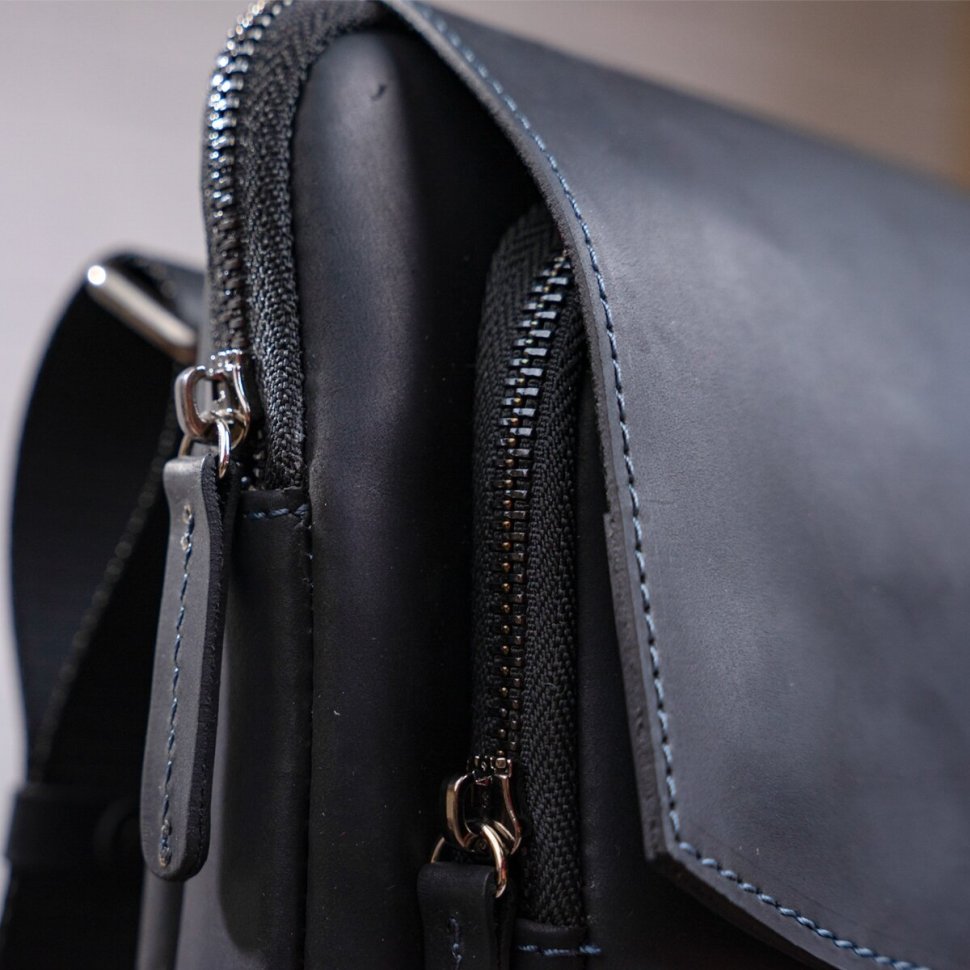 Мужская кожаная сумка-планшет с клапаном в винтажном стиле SHVIGEL (11092)