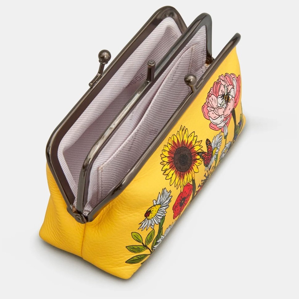 Женский кожаный кошелек на поцелуйчике Yoshi Y1328 Wildflowers 94956 (желтого цвета с принтом цветов) modnotak фото №2