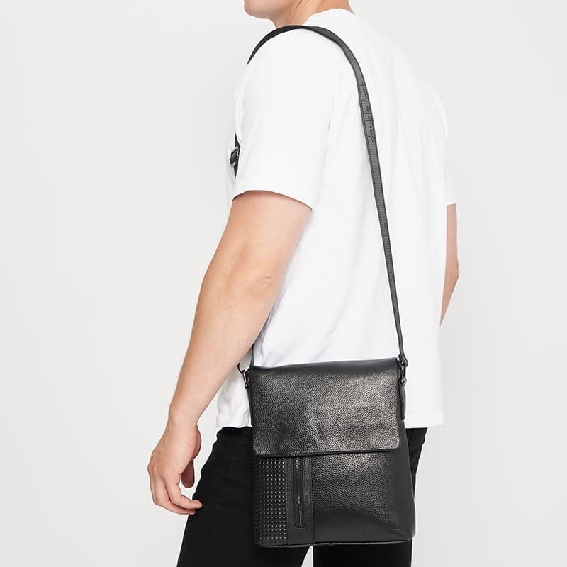 Чоловіча шкіряна сумка через плече середнього розміру Keizer (21331)