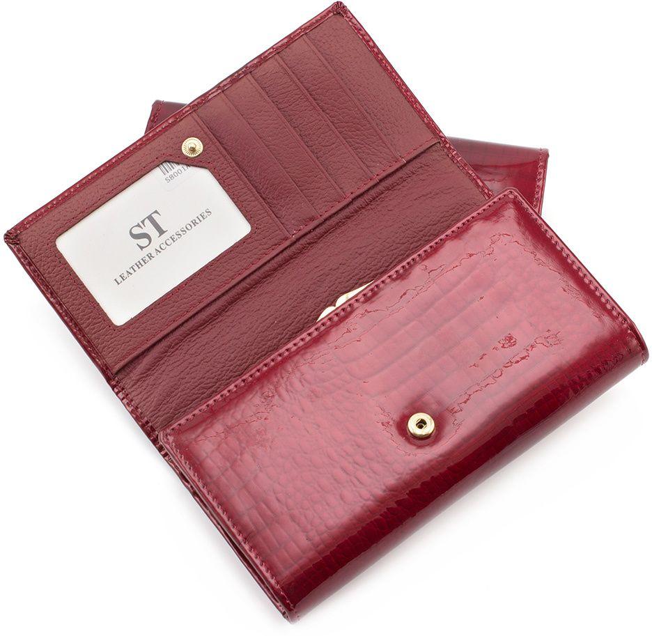 Лаковый красный кошелек с фиксацией на кнопку ST Leather (16280)