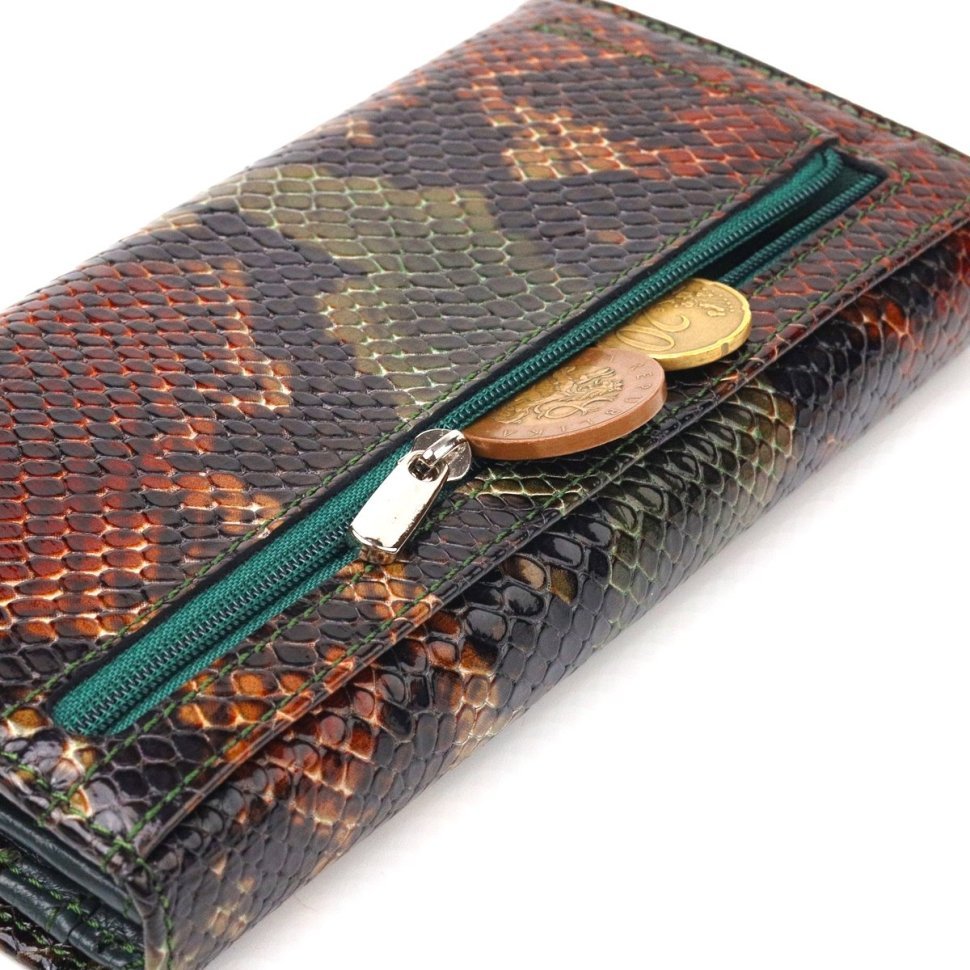 Просторий лаковий жіночий гаманець з натуральної шкіри з тисненням під змію CANPELLINI (2421648)