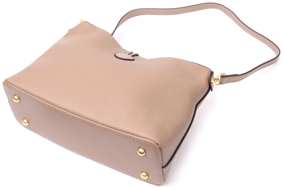 Жіноча сумка з натуральної шкіри бежевого кольору з фіксацією на петельку Vintage 2422320
