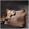 Женская сумка из натуральной кожи бежевого цвета с фиксацией на петельку Vintage 2422320 - 6