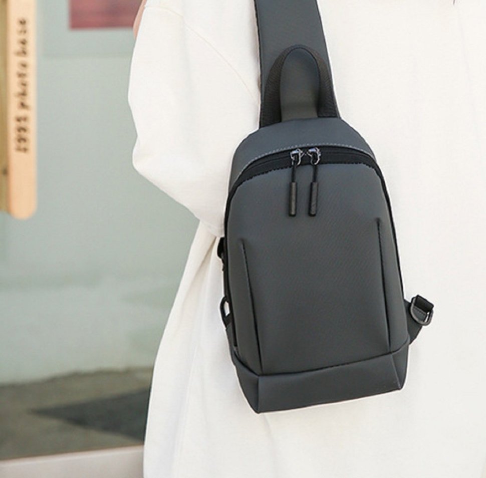 Текстильна чоловіча сумка через плече чорного кольору Confident 90757 фото №26 Текстильна чоловіча сумка через плече чорного кольору Confident 90757 modnotak фото №26