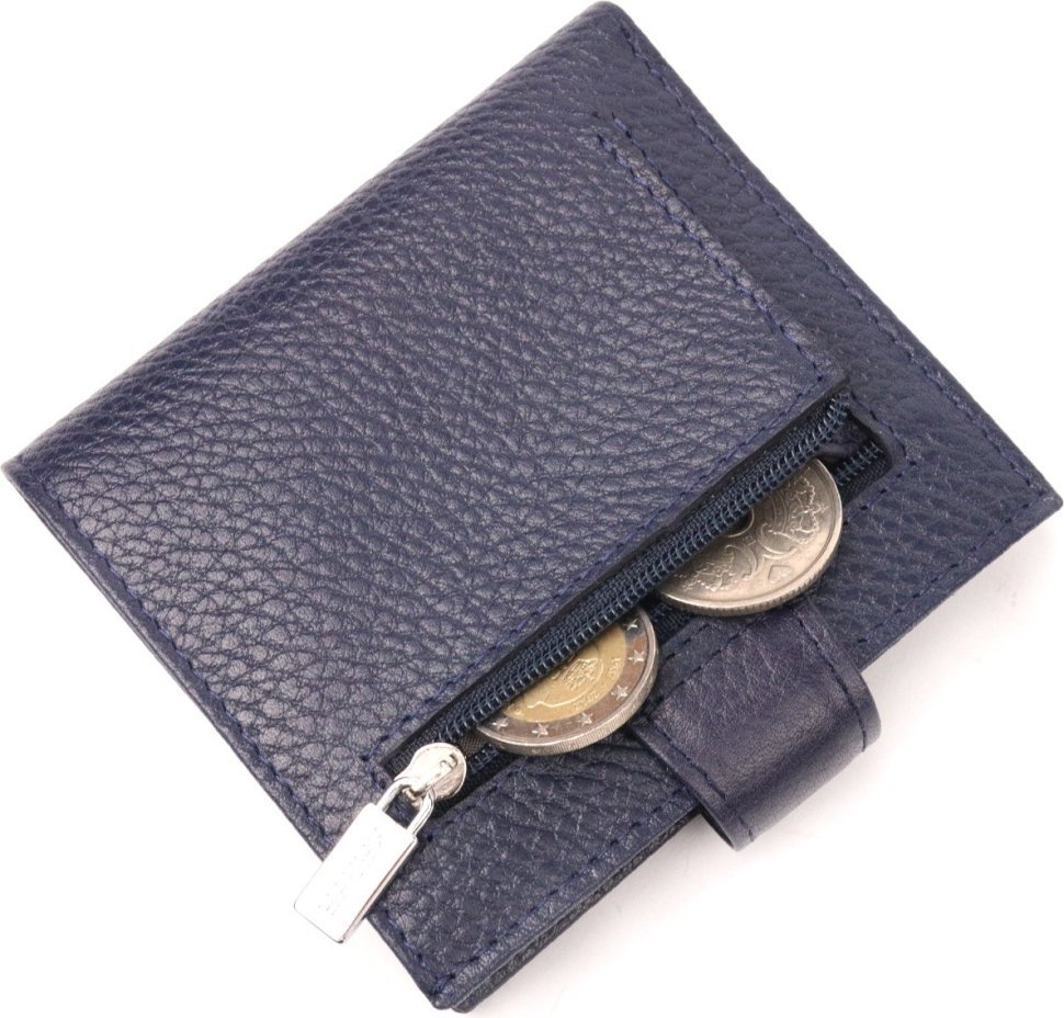 Синий повседневный компактный кошелек из натуральной кожи с хлястиком на кнопке KARYA (2420943)