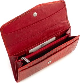 Шкіряний жіночий гаманець червоного кольору з клапаном на кнопці KARYA (21064) - 2