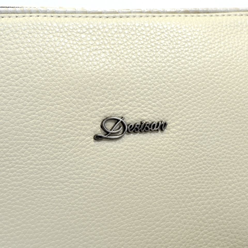 Світла жіноча шкіряна сумка на блискавці Desisan (28306)