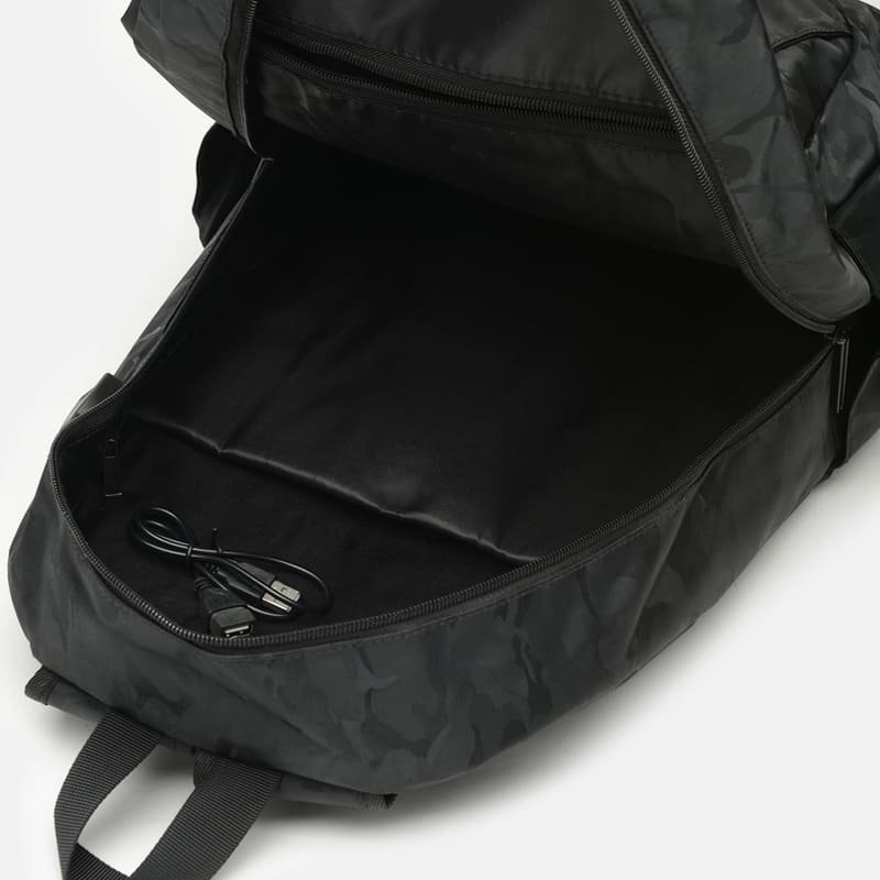 Чорний чоловічий рюкзак з поліестеру з принтом під камуфляж Monsen (21471)